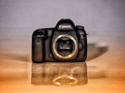 佳能5D系列 專業(yè)攝影與產(chǎn)品拍攝的完美搭檔